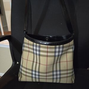 Burberry - Shoulder Bag 👜